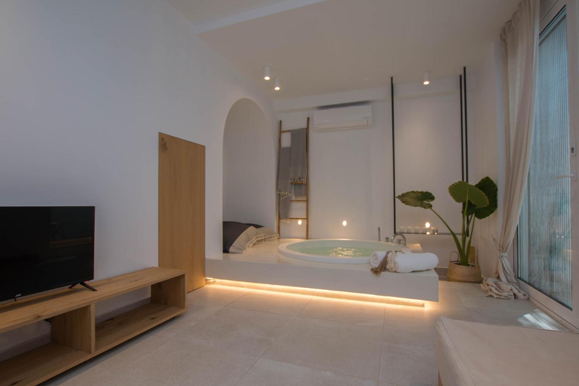 Aristotelia Gi - Premium Luxury With Private Pools Olympiada