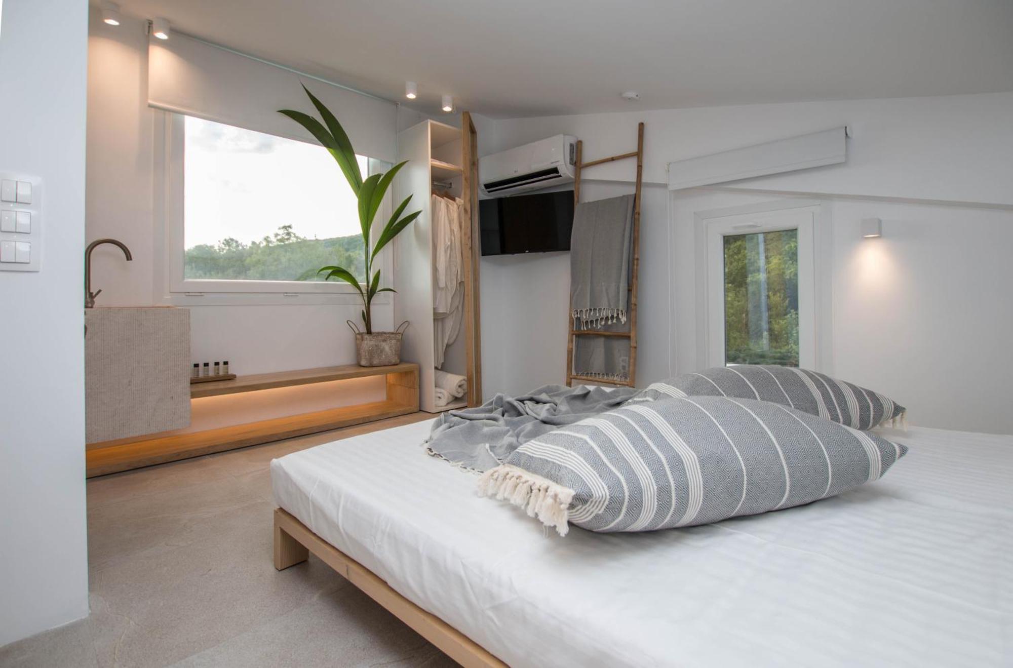 Aristotelia Gi - Premium Luxury With Private Pools Villa